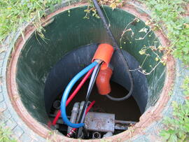 08-2013 Dichtheitsprüfung Kleinkläranlage, Zu- Abläufe & Behälter